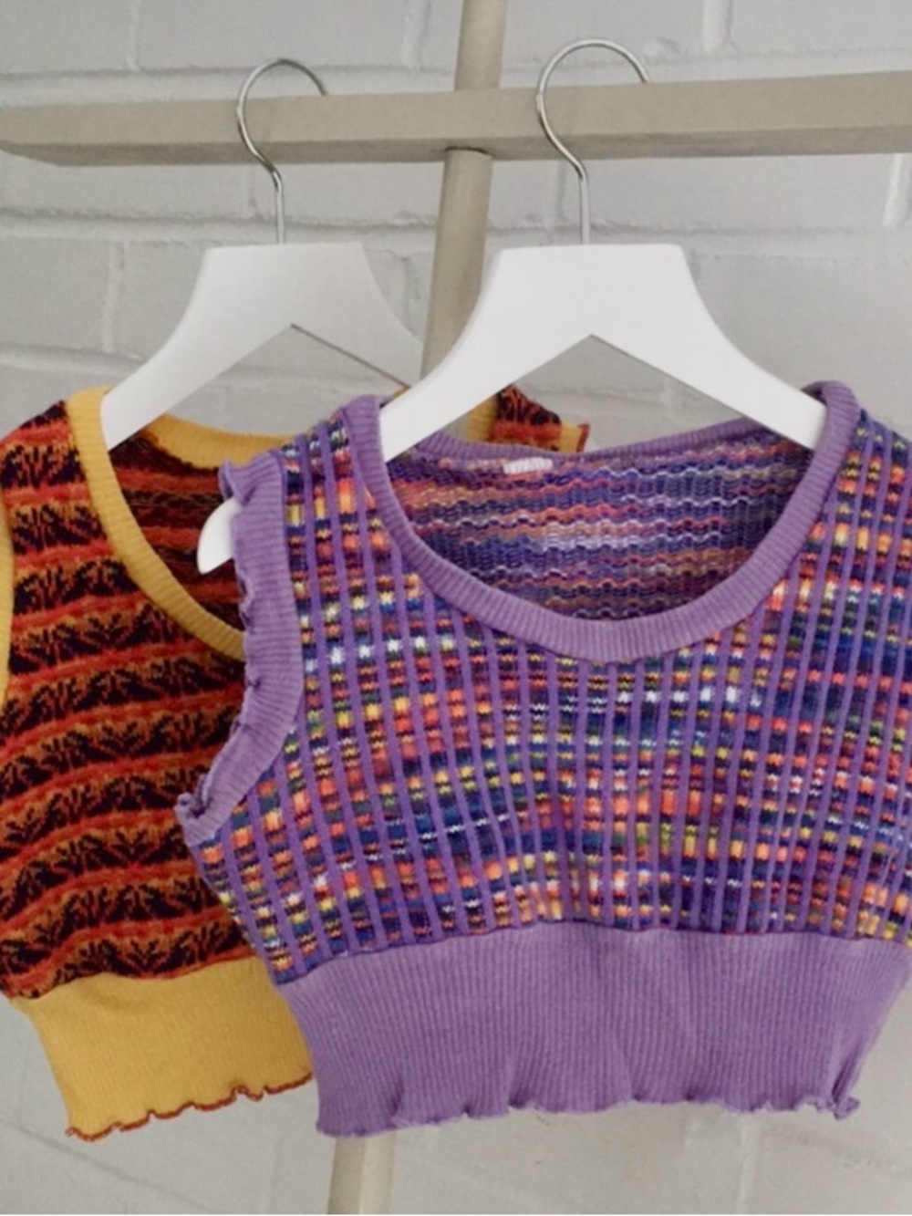 Set-1970 Brady Bunch Girls Midriff Pullover Sweater Vest Size 4/5